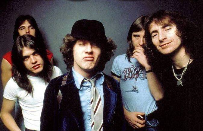 AC/DC: LE BAND 